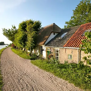 Rechthuis Van Zouteveen 4*, Schipluiden Netherlands